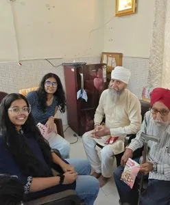 volunteering at old age homes